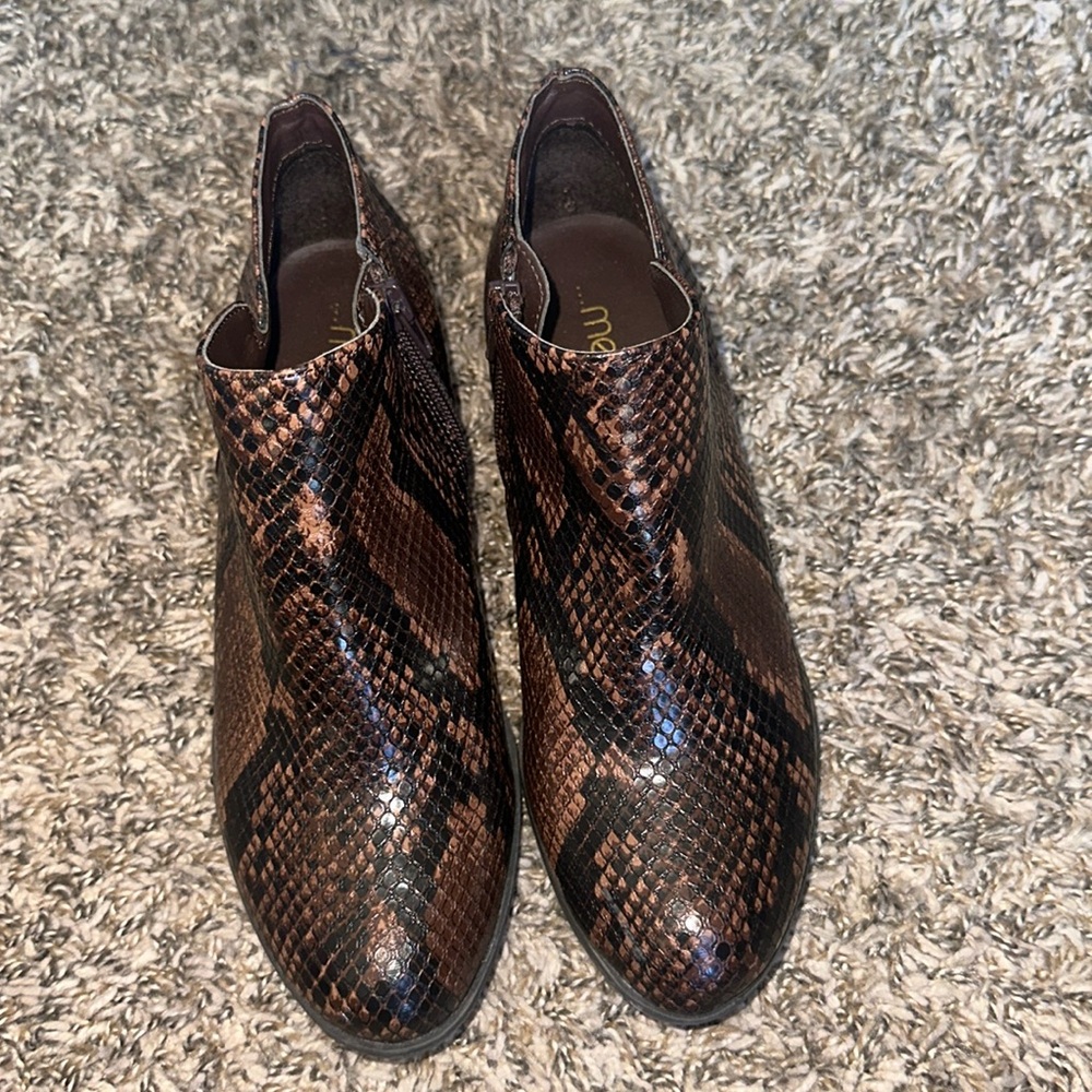 Western Snake Skin Style Bootie Boot